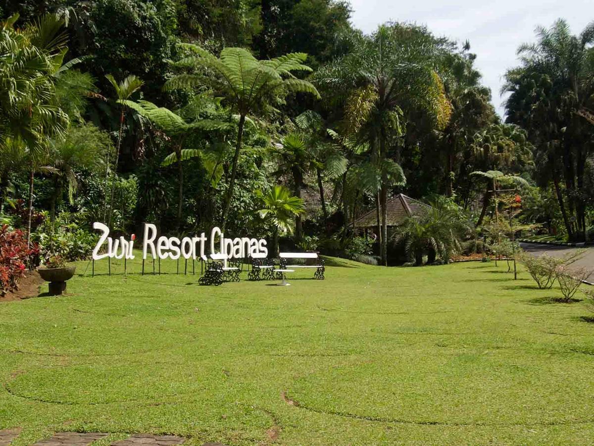 Zuri Resort Cipanas Puncak Exterior foto