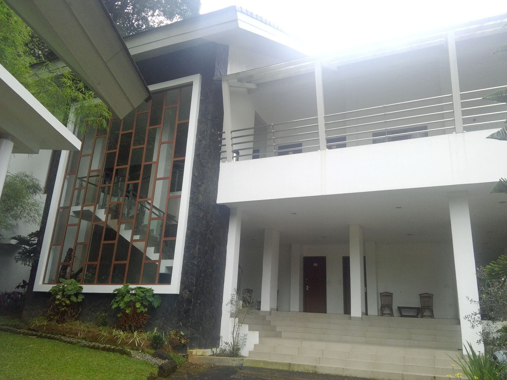 Zuri Resort Cipanas Puncak Exterior foto